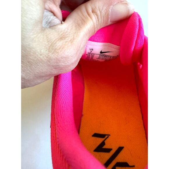 Nike Zoom Fly 5 Lightweight High Cushioned Running Sneakers Bright Pink Size 7 - Picture 10 of 10